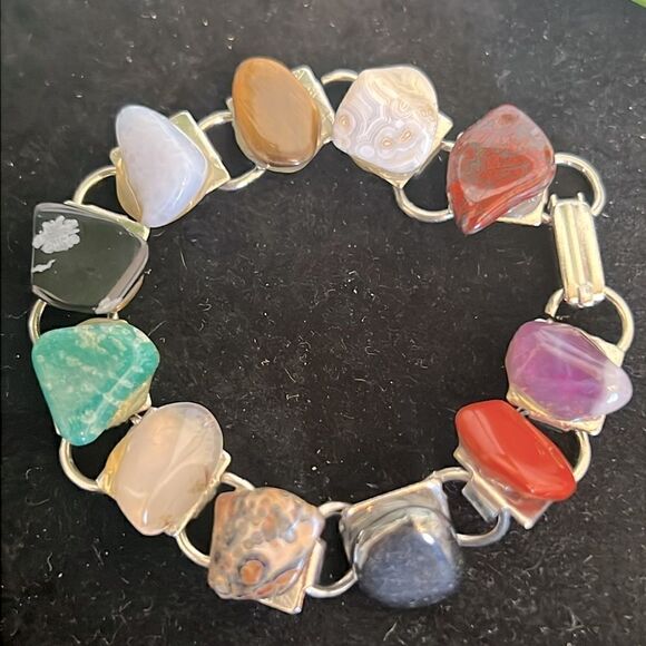 Silver and Natural Stone Bracelet - Very Pretty - Picture 3 of 3